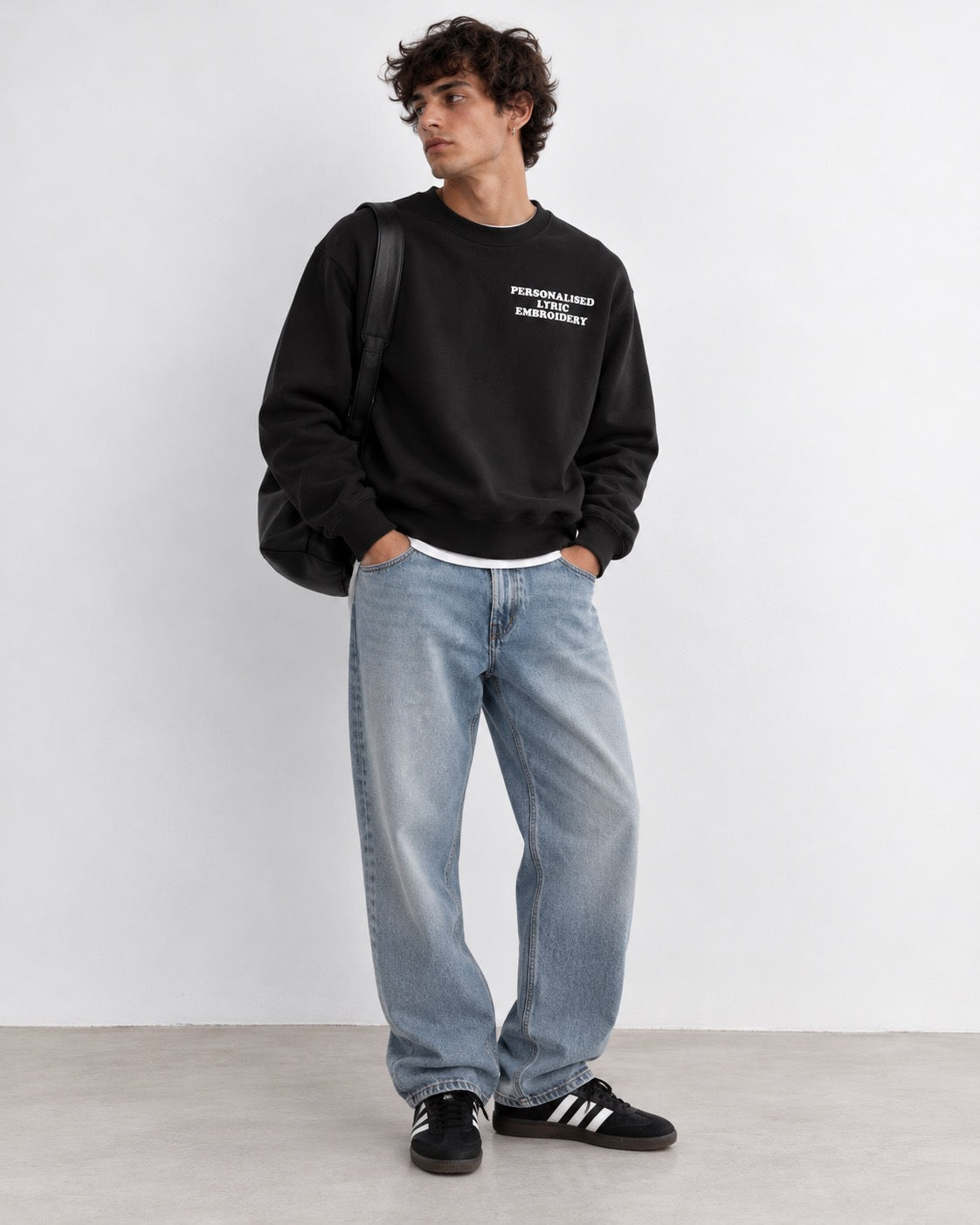 'SEÑOR. SUDADERA UNISEX DE ALGODÓN ORGÁNICO CON BORDADO "BLUE SKY"