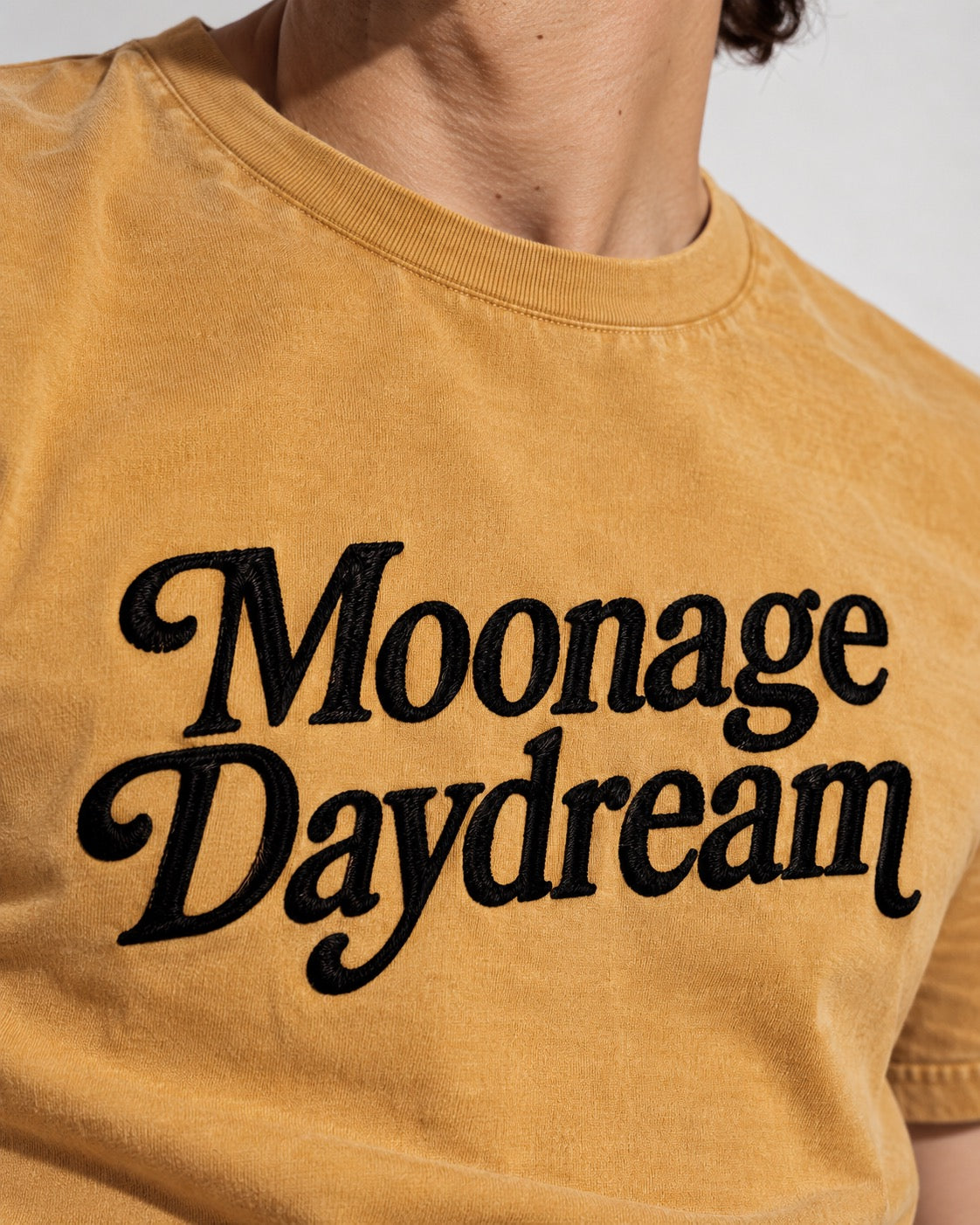 Men's 'MOONAGE DAYDREAM' embroidered premium organic 'Crafter' t-shirt - sizes XXS-5XL