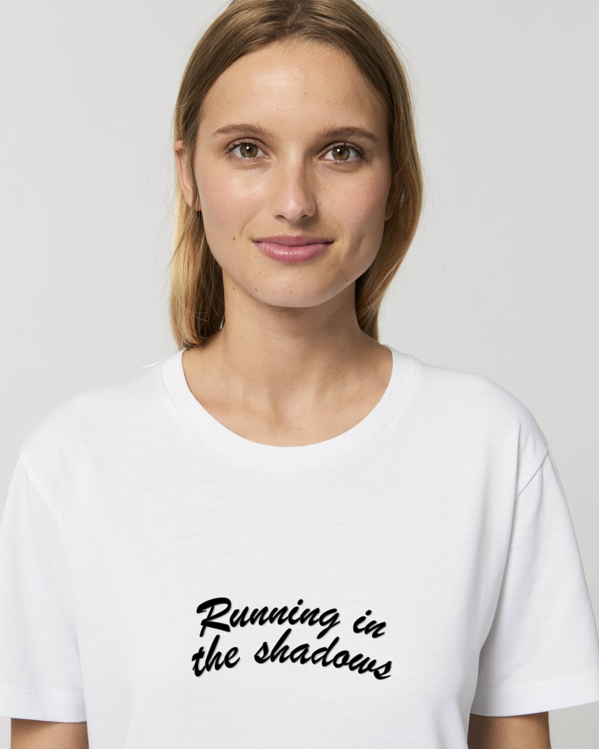 样品销售“RUNNING IN THE SHADOWS”女式有机棉刺绣 T 恤连衣裙（中号） 