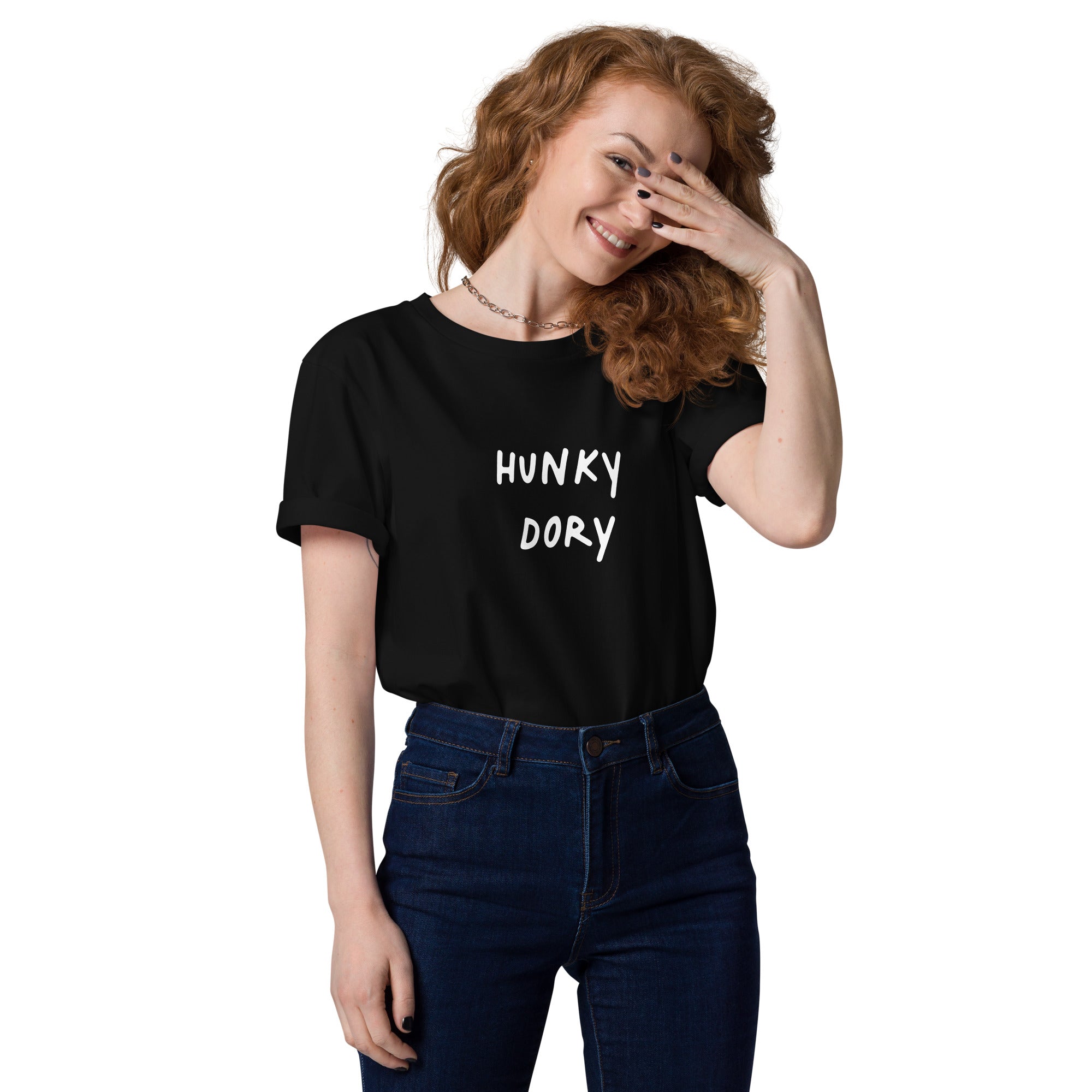 HUNKY DORY Camiseta unisex estampada de algodón orgánico (texto blanco)