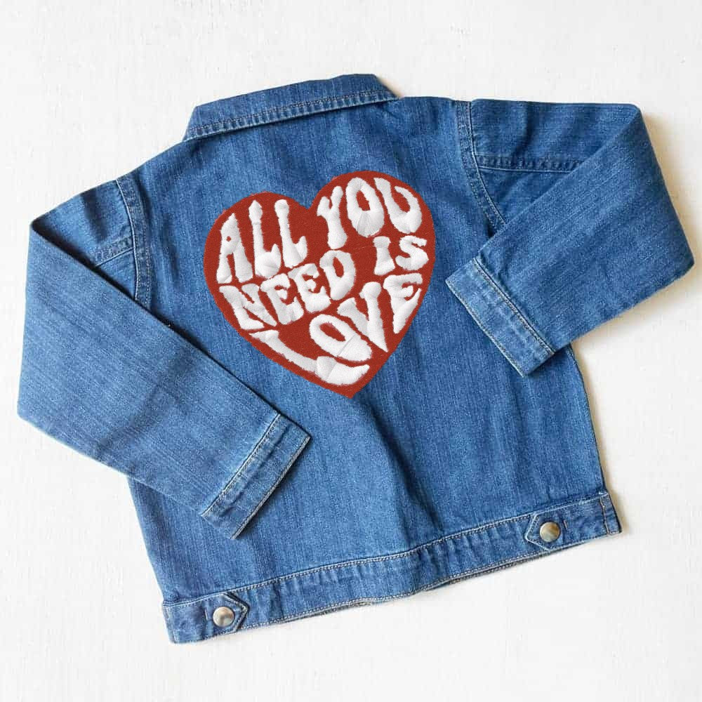“ALL YOU NEED IS LOVE”复古 70 年代徽章刺绣 BABY ROCKS 100% 有机棉牛仔夹克
